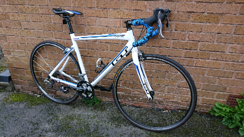gt sportive road bike